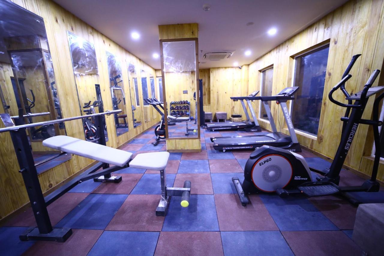 Prime Land Hotel Varanasi Luaran gambar
