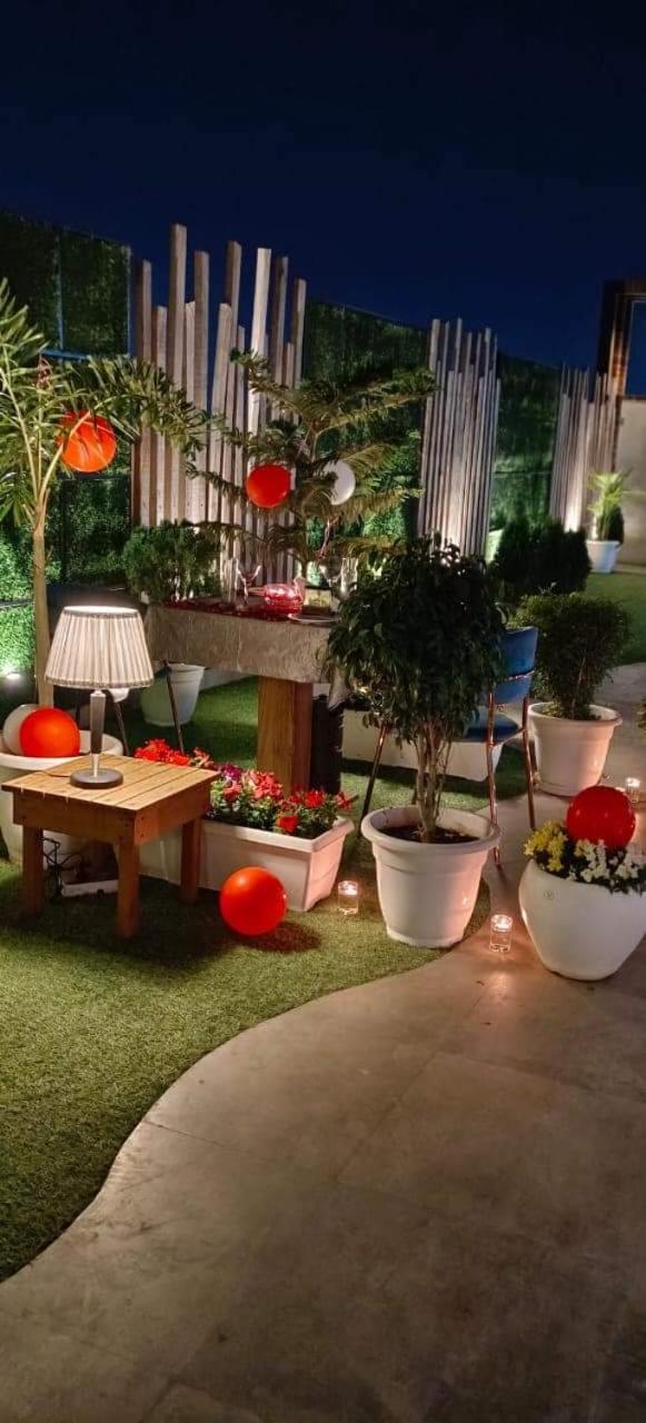 Prime Land Hotel Varanasi Luaran gambar